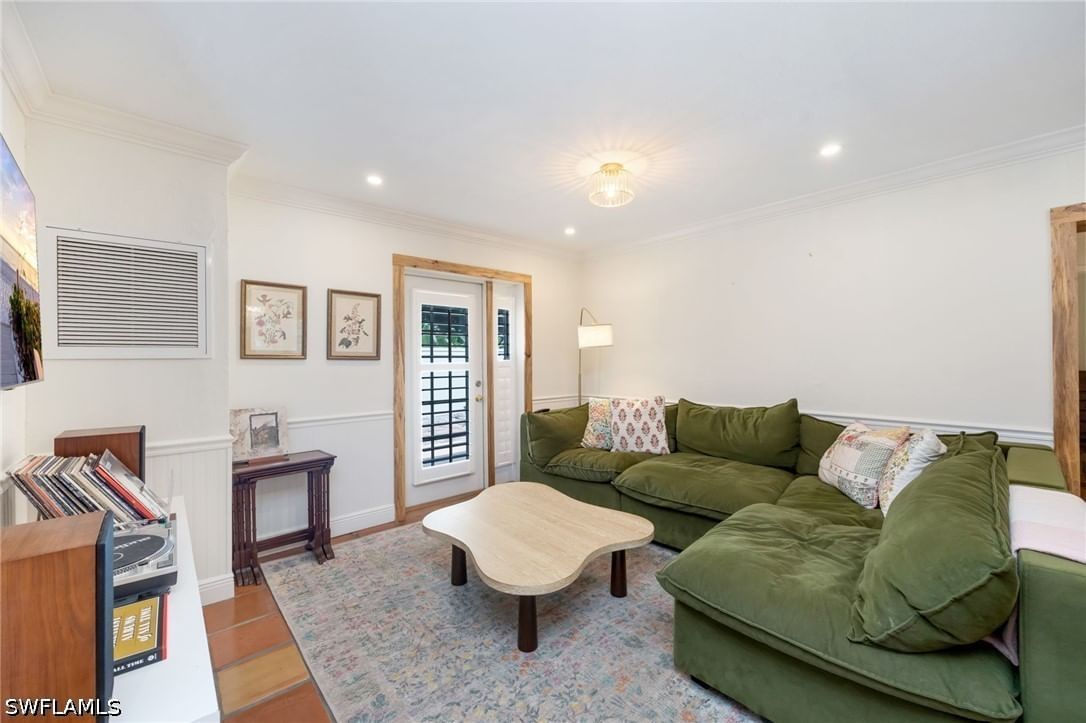 1248 Frank Whiteman Boulevard, Naples, FL 34103 photo 4