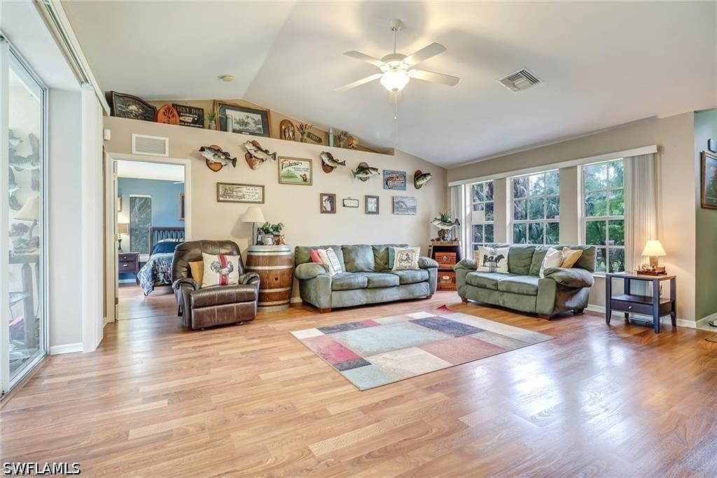 4070 10th Avenue SE, Naples, FL 34117 photo 4