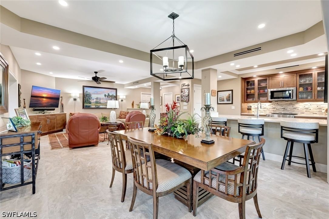 6820 PELICAN BAY Boulevard #133, Naples, FL 34108 photo 5