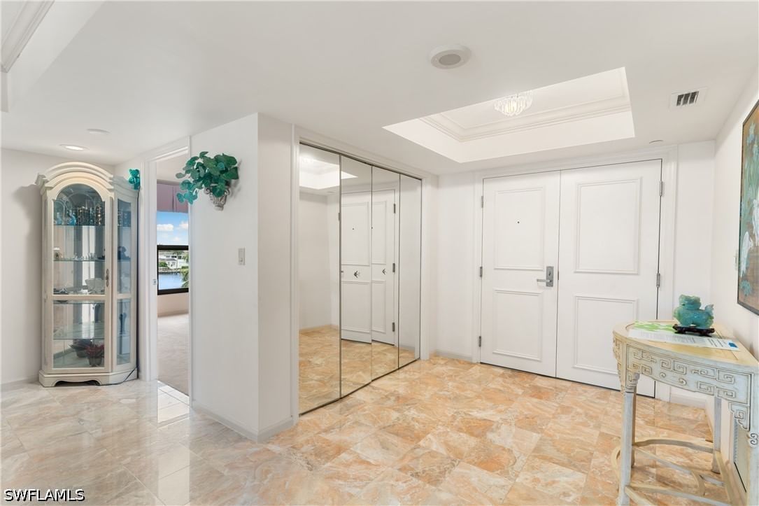4451 GULF SHORE Boulevard N #505, Naples, FL 34103 photo 4