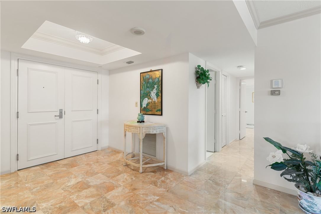 4451 GULF SHORE Boulevard N #505, Naples, FL 34103 photo 5