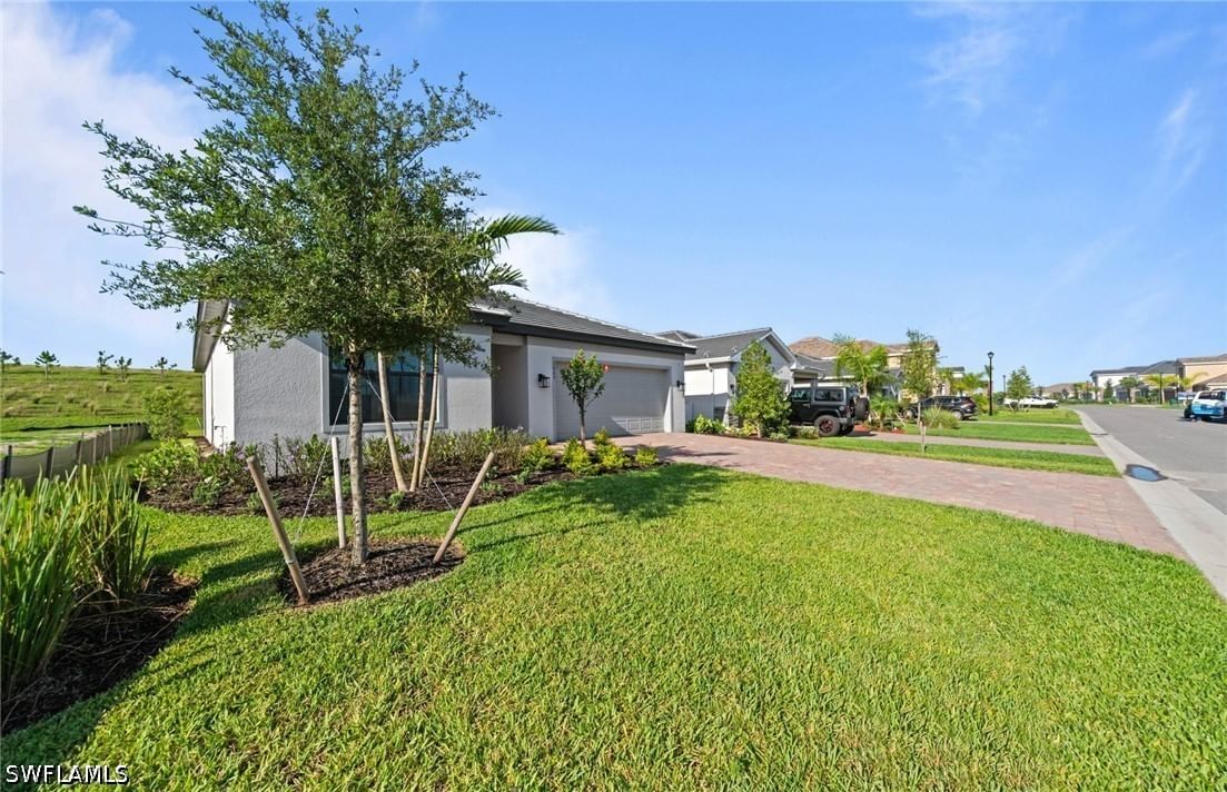 3849 Passion Vine Drive, Alva, FL 33920