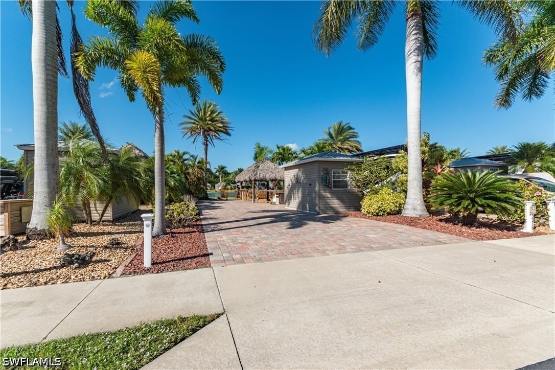 5216 Pineland Daisy Trail, Fort Myers, FL 33905 photo 4