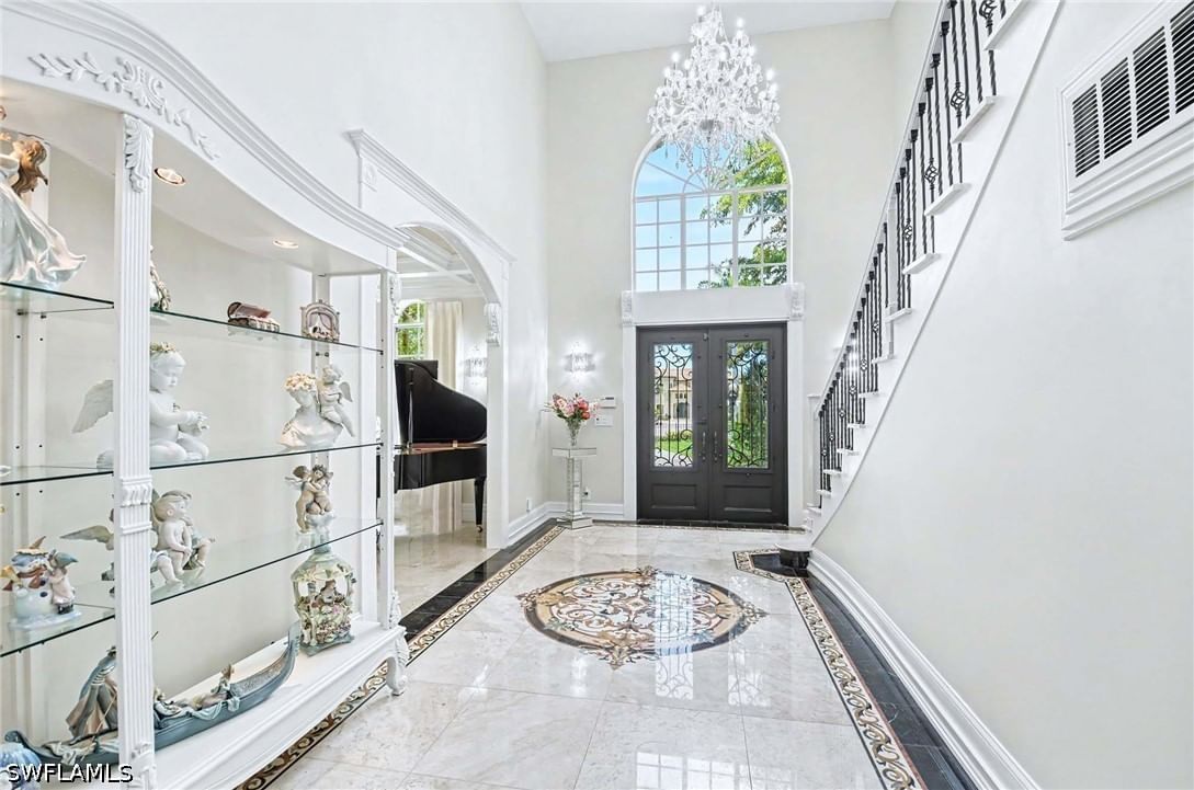 9250 The Lane, Naples, FL 34109 photo 4
