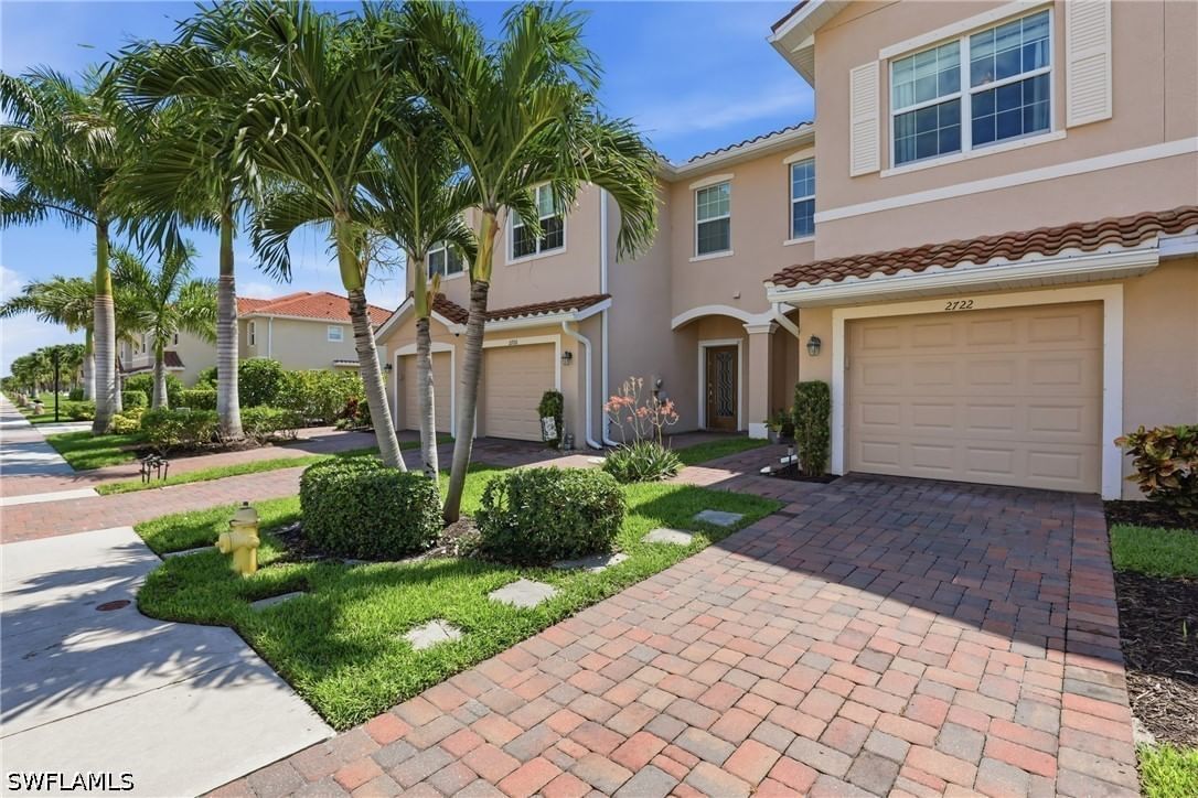 2722 Citrus Street, Naples, FL 34120 photo 4