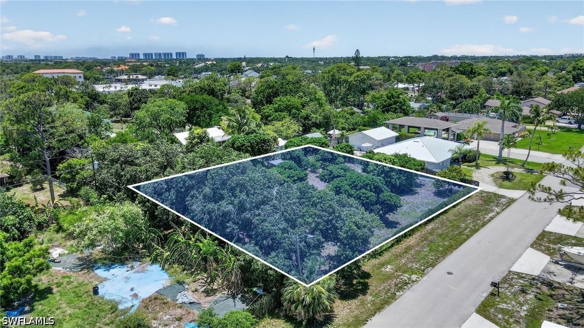 9160 Carolina Street, Bonita Springs, FL 34135 photo 5