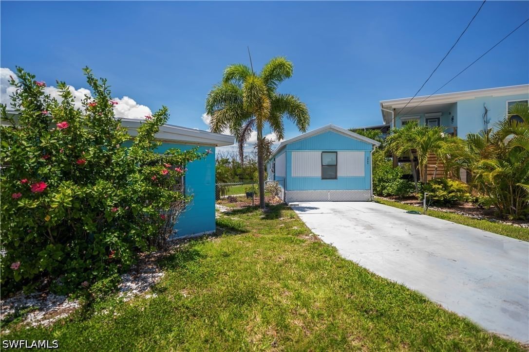 3965 Phoenix Drive, St James City, FL 33956 photo 2