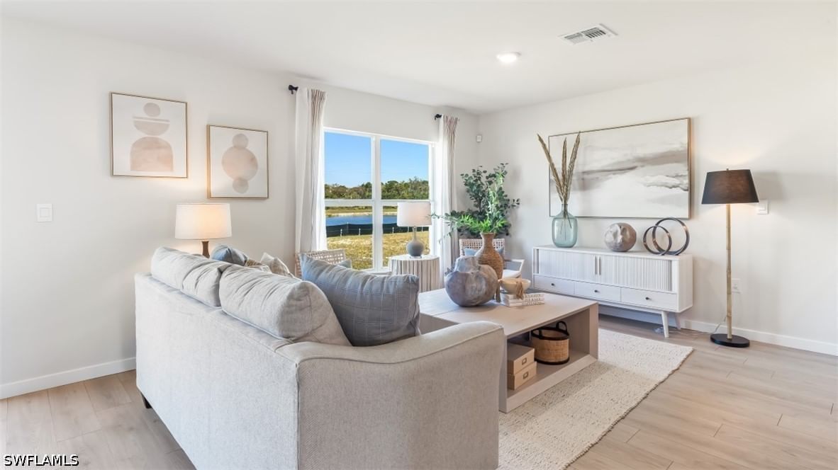 804 DURDEN Parkway, Cape Coral, FL 33909 photo 3