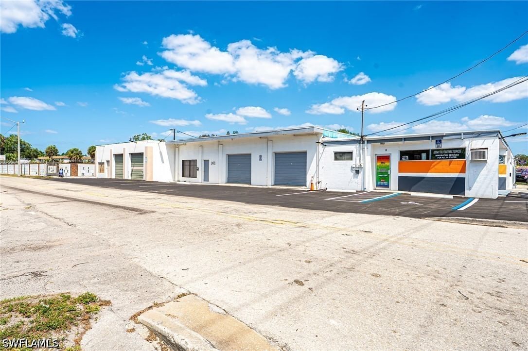2280-2290 Fowler Street, Fort Myers, FL 33901 photo 2