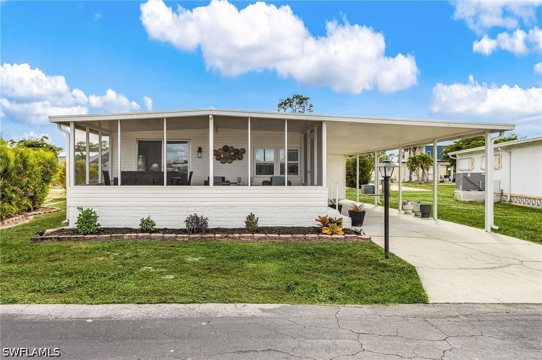 64 Sturbridge Lane, Fort Myers, FL 33908 photo 2