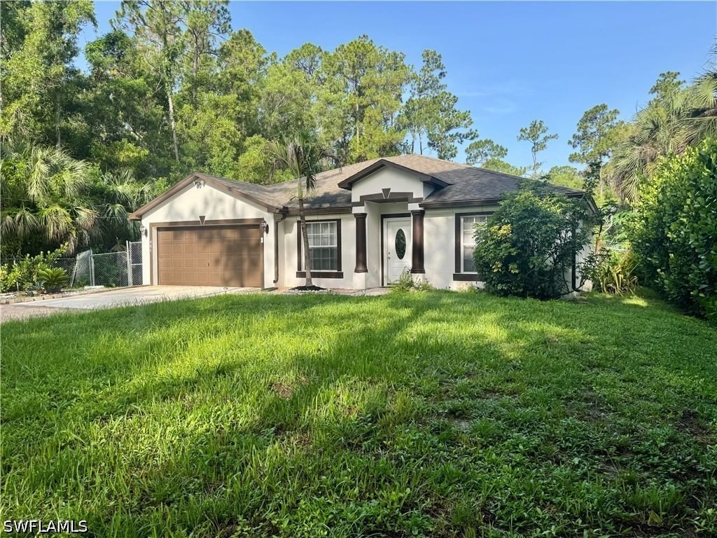 461 1st Street NW, Naples, FL 34120 photo 2