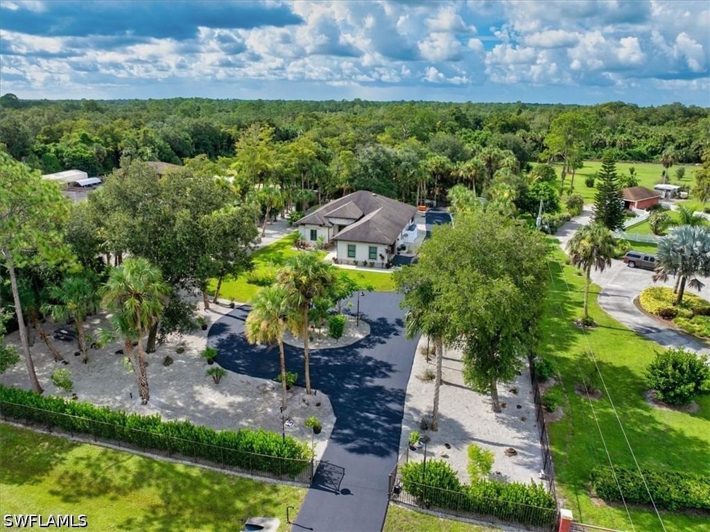 328 16th Avenue NW, Naples, FL 34120 photo 3