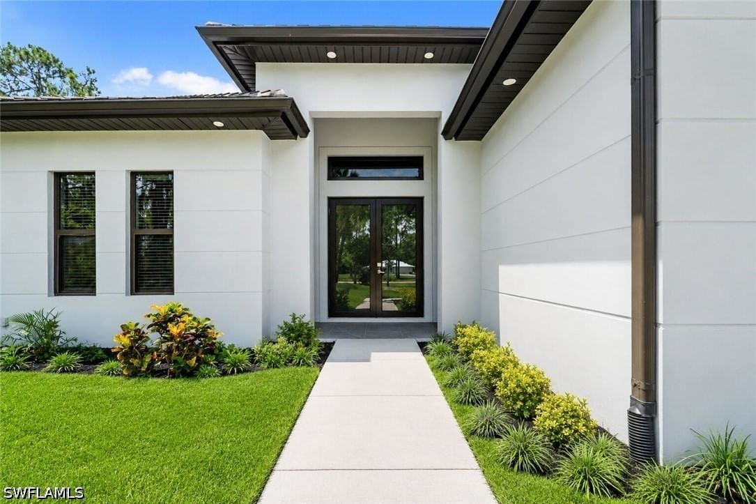 1412 22nd Avenue NE, Naples, FL 34120 photo 5