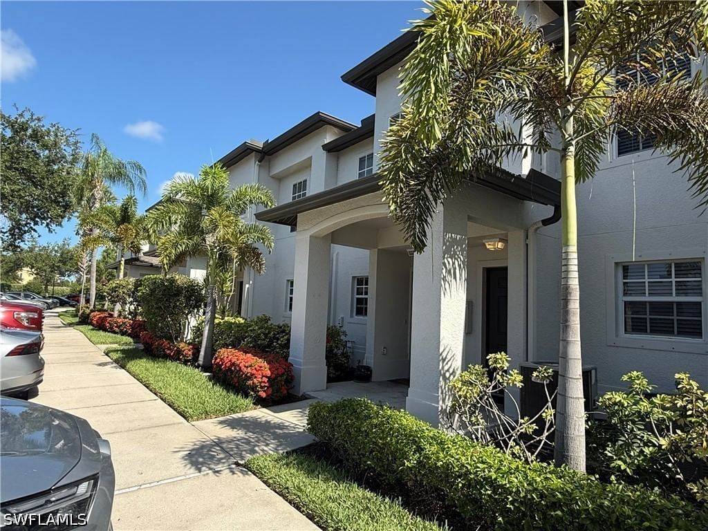 9051 Gervais Circle #1508, Naples, FL 34120 photo 2