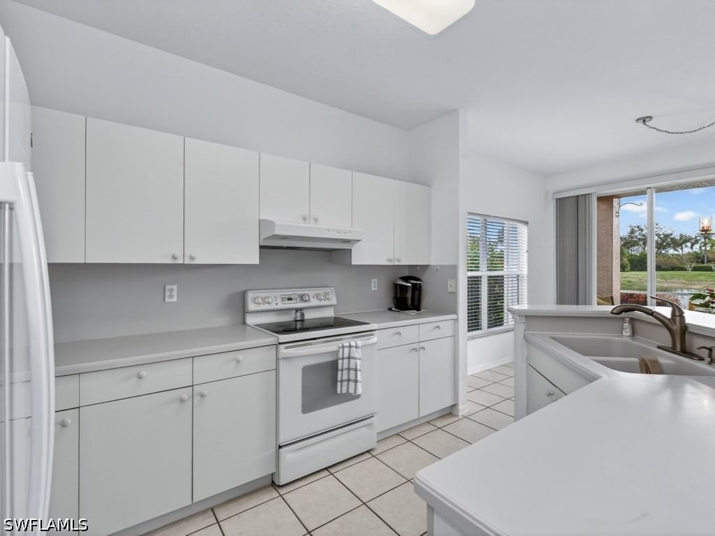 5210 Birmingham Drive #101, Naples, FL 34110 photo 4