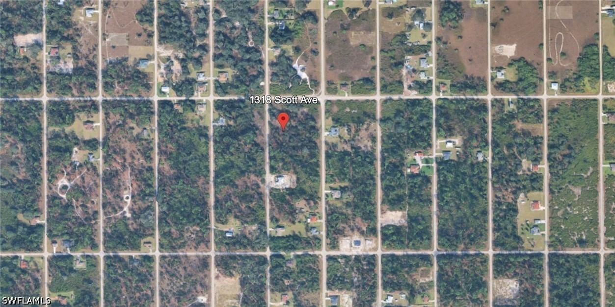 1318 Scott Avenue, Lehigh Acres, FL 33972 photo 5