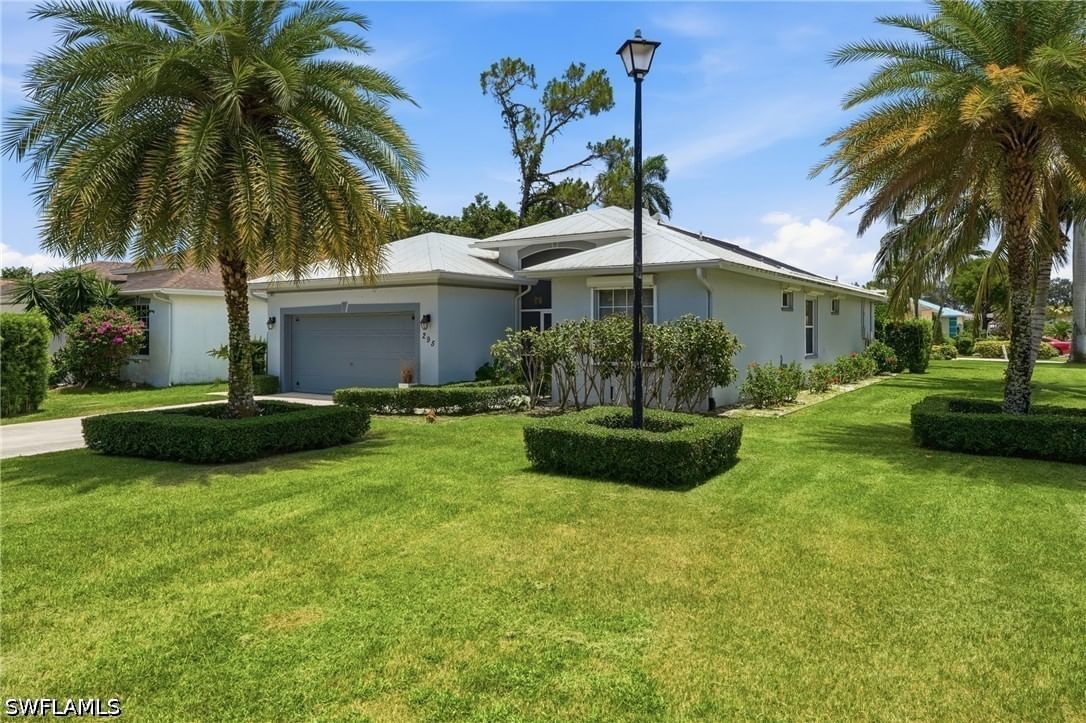 295 Stanhope Circle, Naples, FL 34104 photo 3
