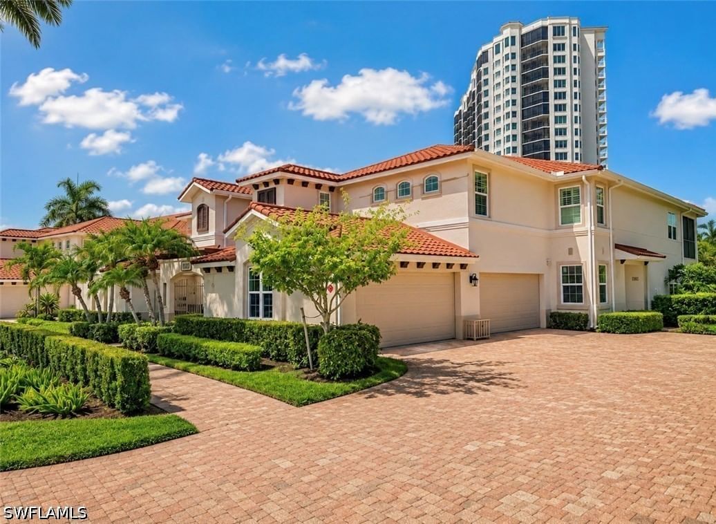 1277 Rialto Way #102, Naples, FL 34114 photo 4
