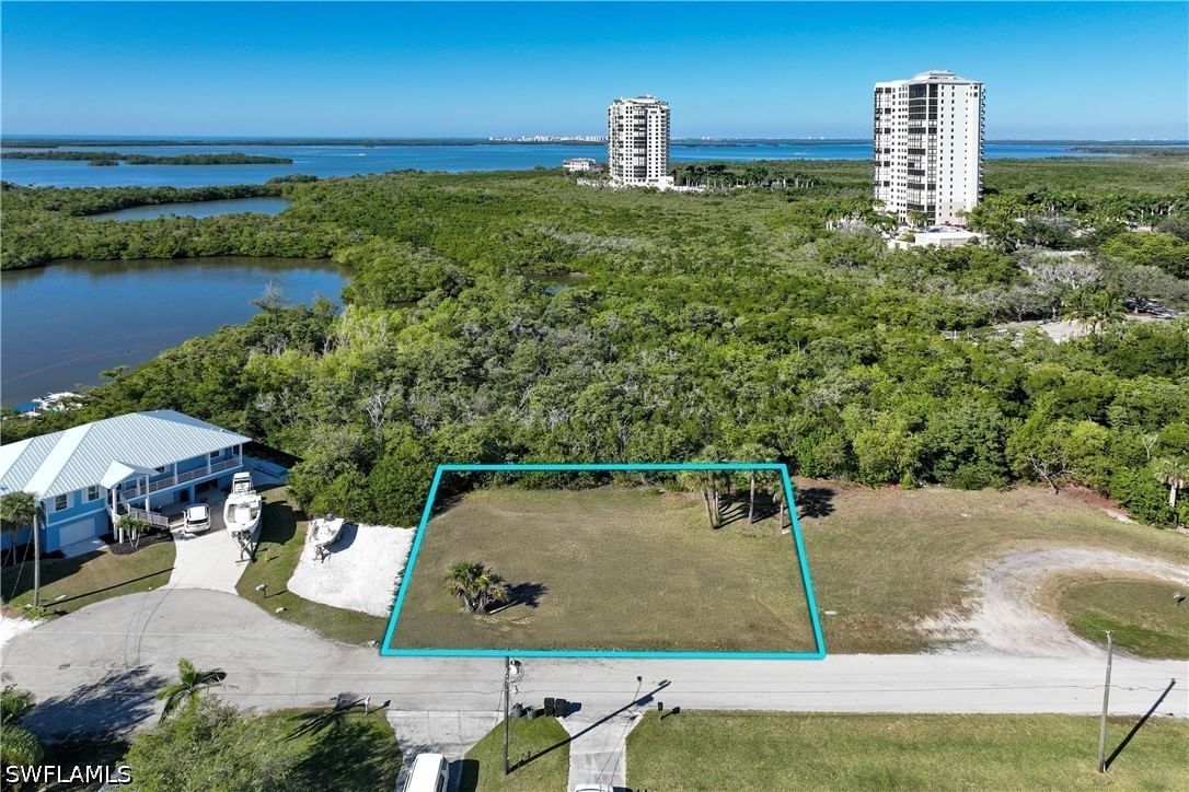 24519 Sailfish Street, Bonita Springs, FL 34134 photo 2