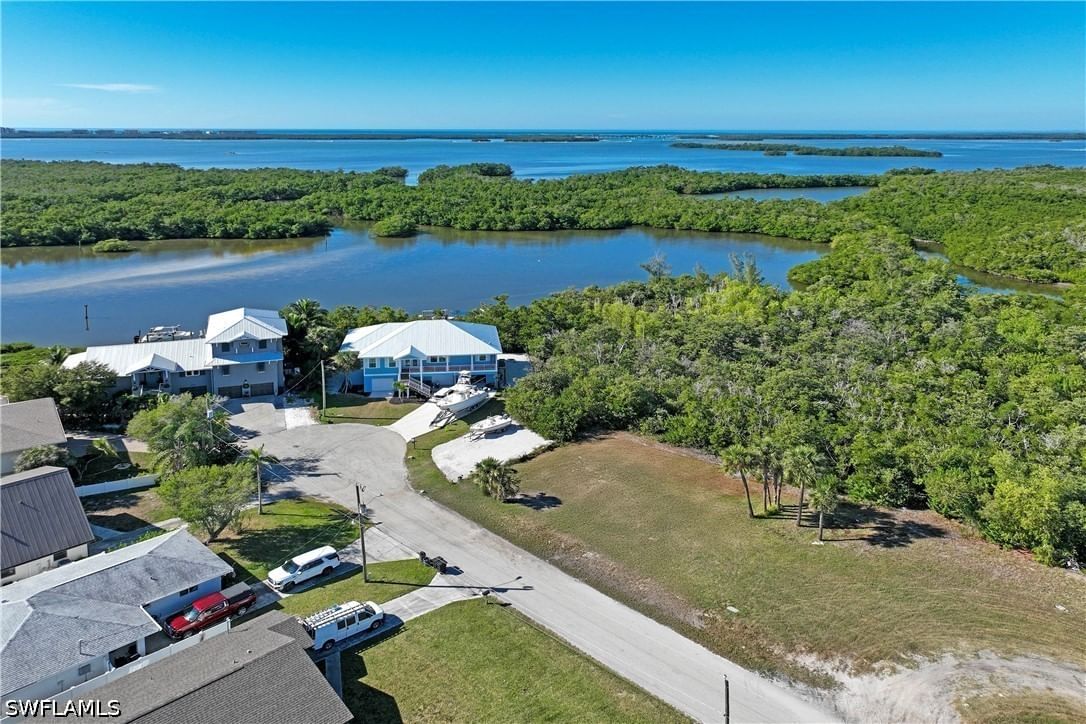 24519 Sailfish Street, Bonita Springs, FL 34134 photo 3
