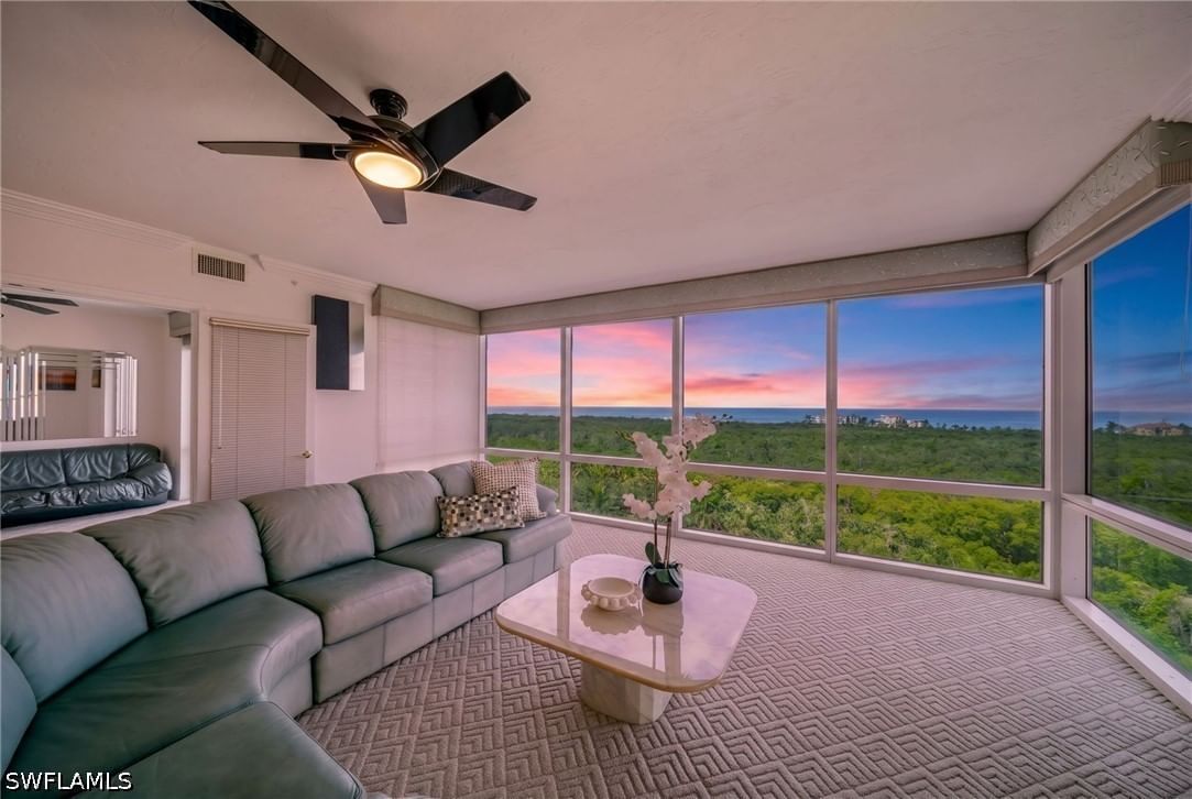 7515 PELICAN BAY Boulevard #10D, Naples, FL 34108 photo 2