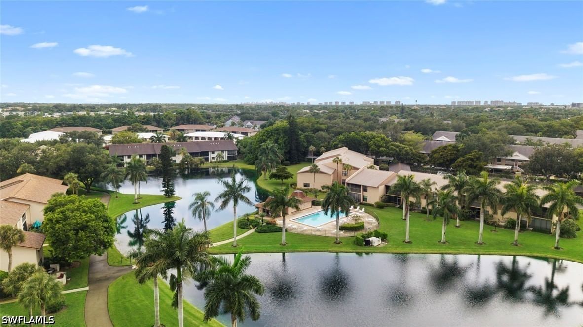 195 Cypress Way E #8, Naples, FL 34110 photo 2