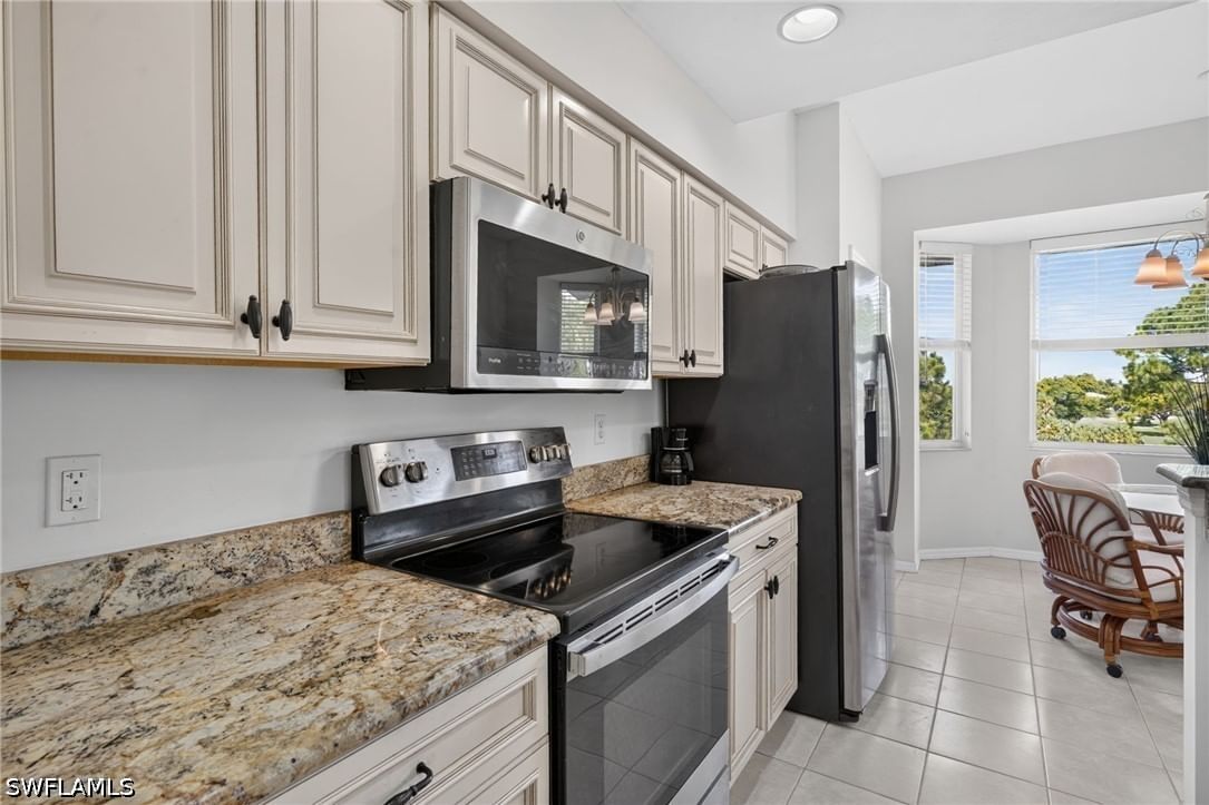 9350 Highland Woods Boulevard #4405, Bonita Springs, FL 34135 photo 4