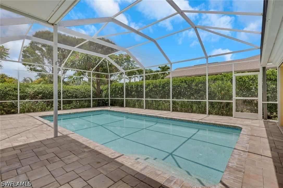 505 Raven Way, Naples, FL 34110 photo 2