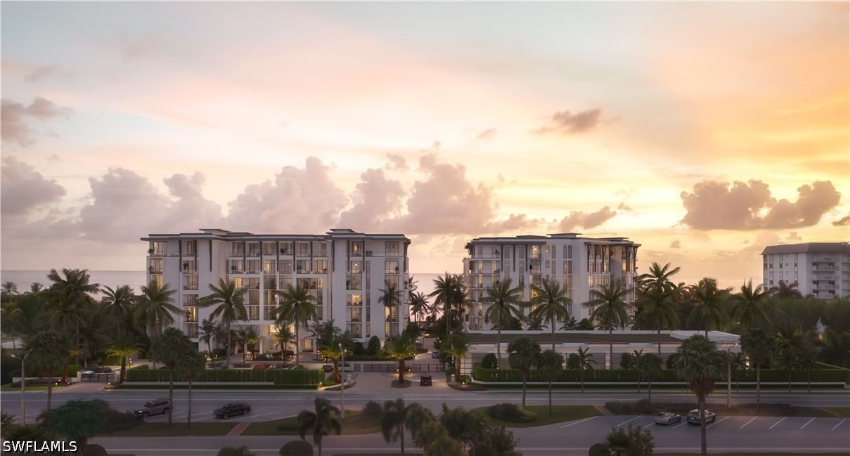 1601 Gulf Shore Boulevard N #302, Naples, FL 34102 photo 2