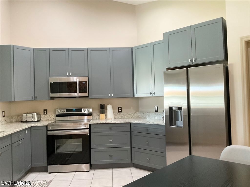 3060 Horizon Lane #1404, Naples, FL 34109 photo 5