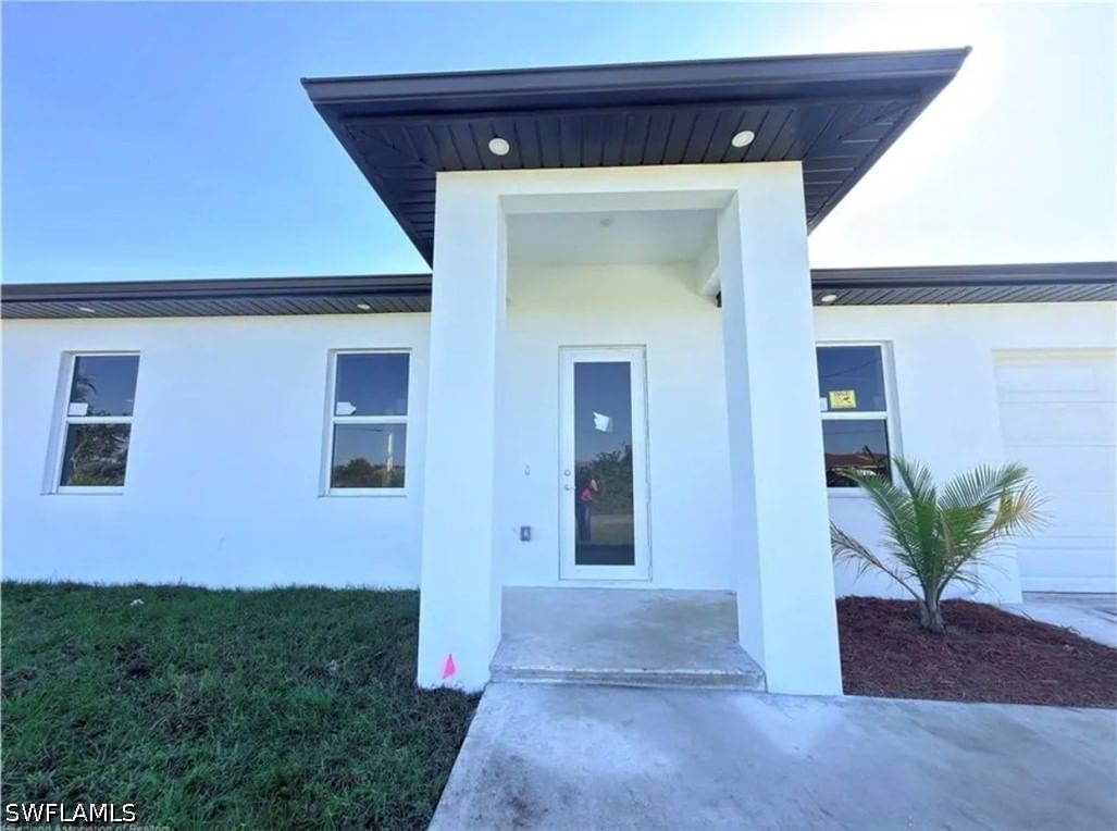 2504 71st Street W, Lehigh Acres, FL 33971 photo 3