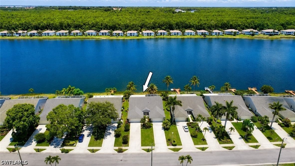 2888 W Crown Pointe Boulevard, Naples, FL 34112 photo 3