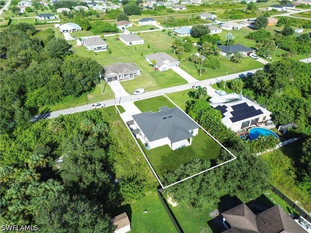 431 Pinafore Avenue, Lehigh Acres, FL 33974 photo 2