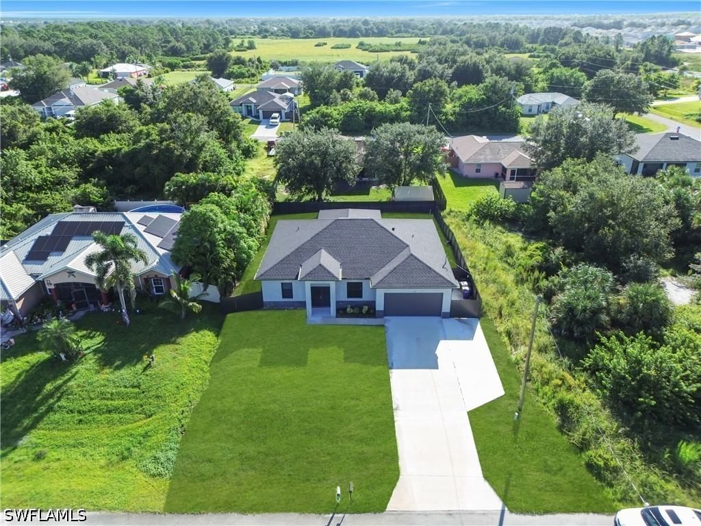 431 Pinafore Avenue, Lehigh Acres, FL 33974 photo 3