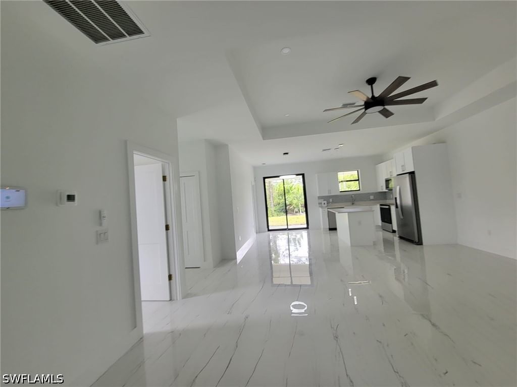 884-886 Milwaukee Boulevard, Lehigh Acres, FL 33974 photo 2