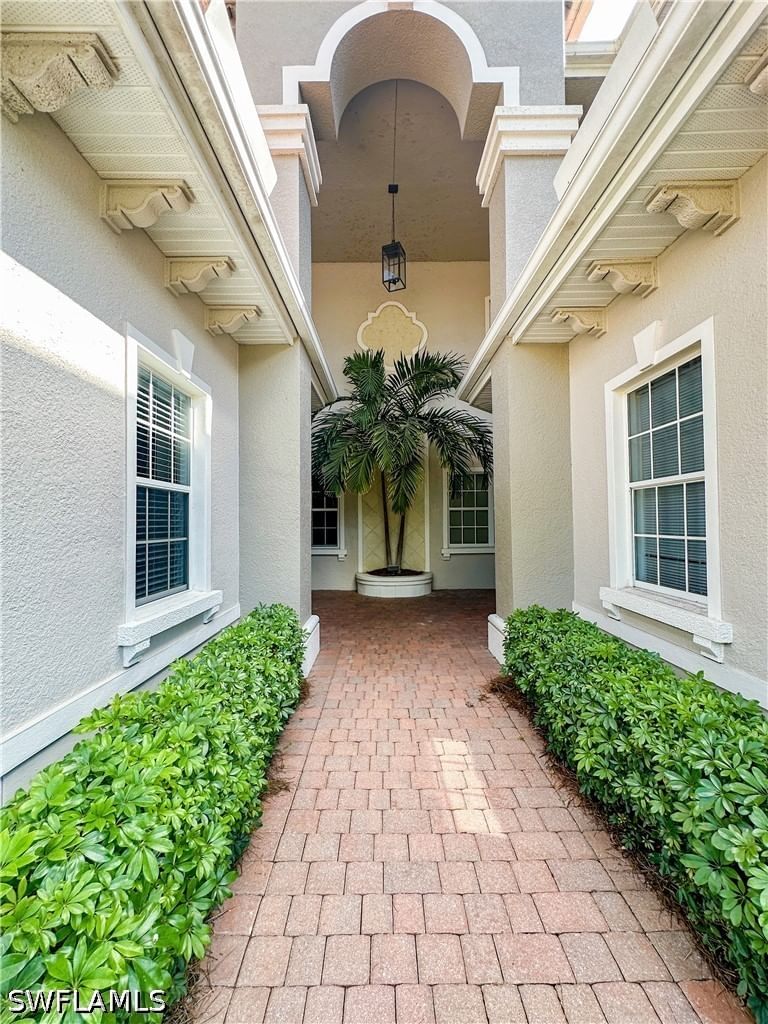 7172 Lemuria Circle #1802, Naples, FL 34109 photo 5