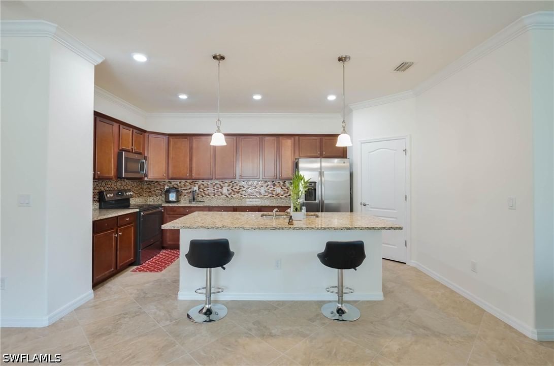 9215 Shadow Oak Lane, Naples, FL 34120 photo 4