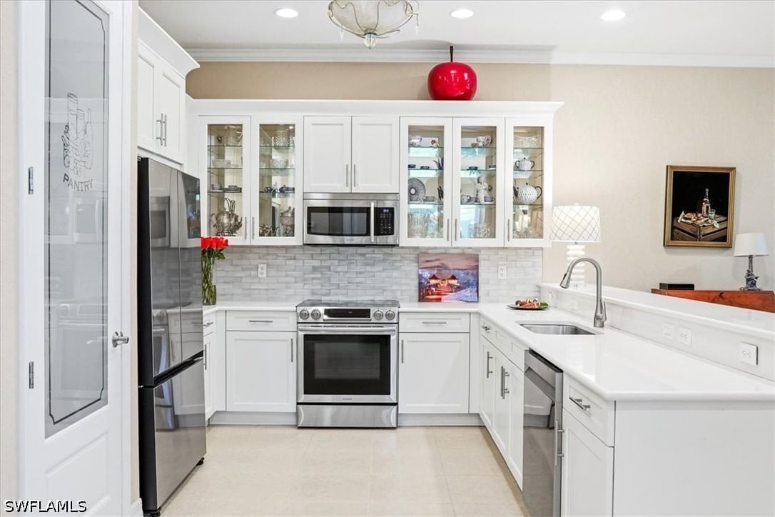 13421 Coronado Drive, Naples, FL 34109 photo 5