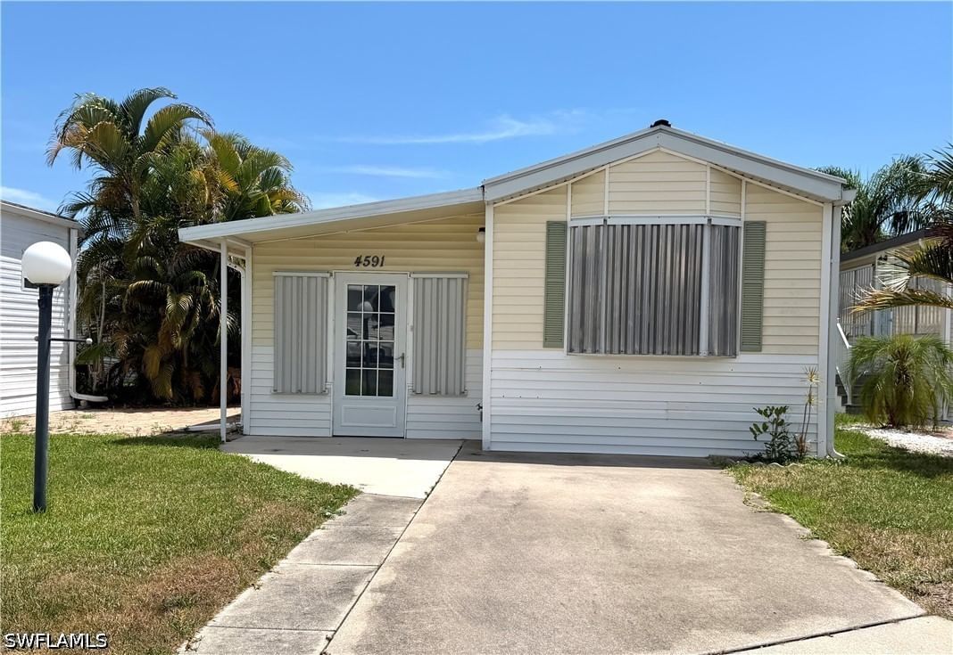 4591 Candlestick Court E, Estero, FL 33928 photo 4