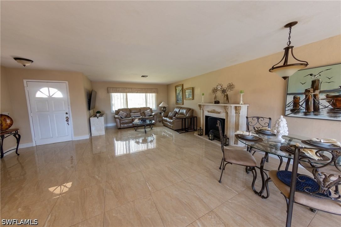 188 Gulfstream Street, Marco Island, FL 34145 photo 5