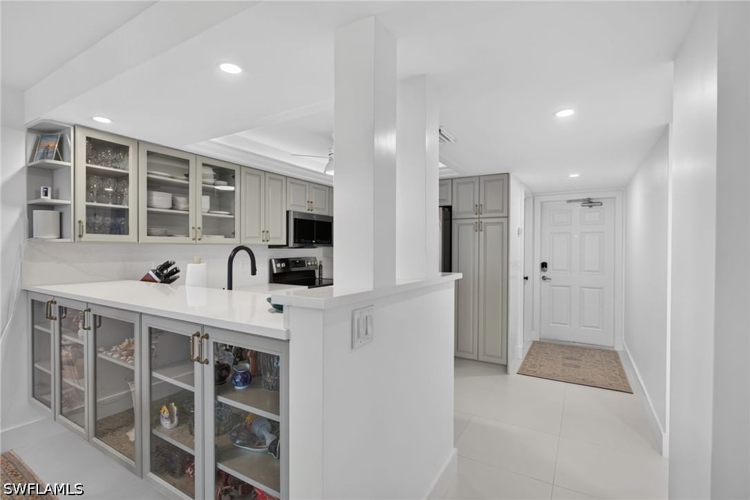 26000 Hickory Boulevard #705, Bonita Springs, FL 34134 photo 3