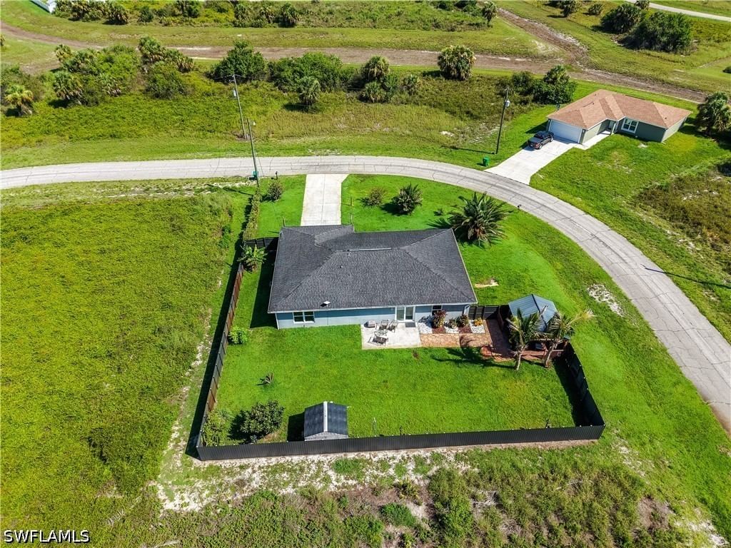 1220 Moore Run, Labelle, FL 33935 photo 3
