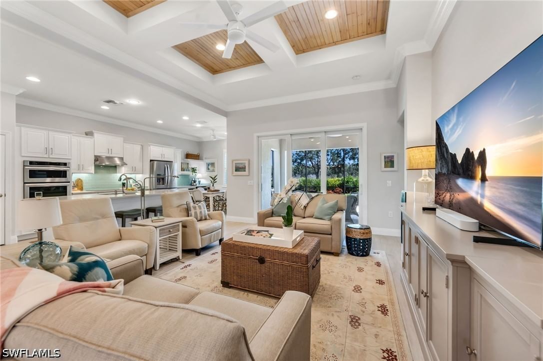 9343 Fieldstone Lane, Naples, FL 34120 photo 4