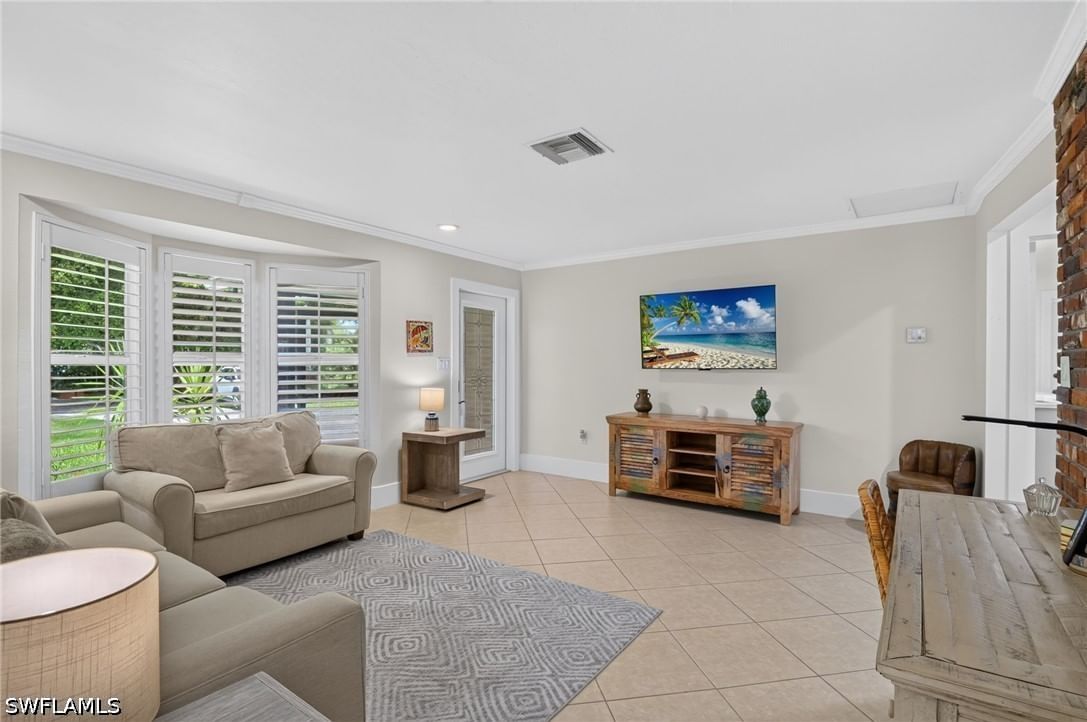 27278 Tennessee Street, Bonita Springs, FL 34135 photo 5