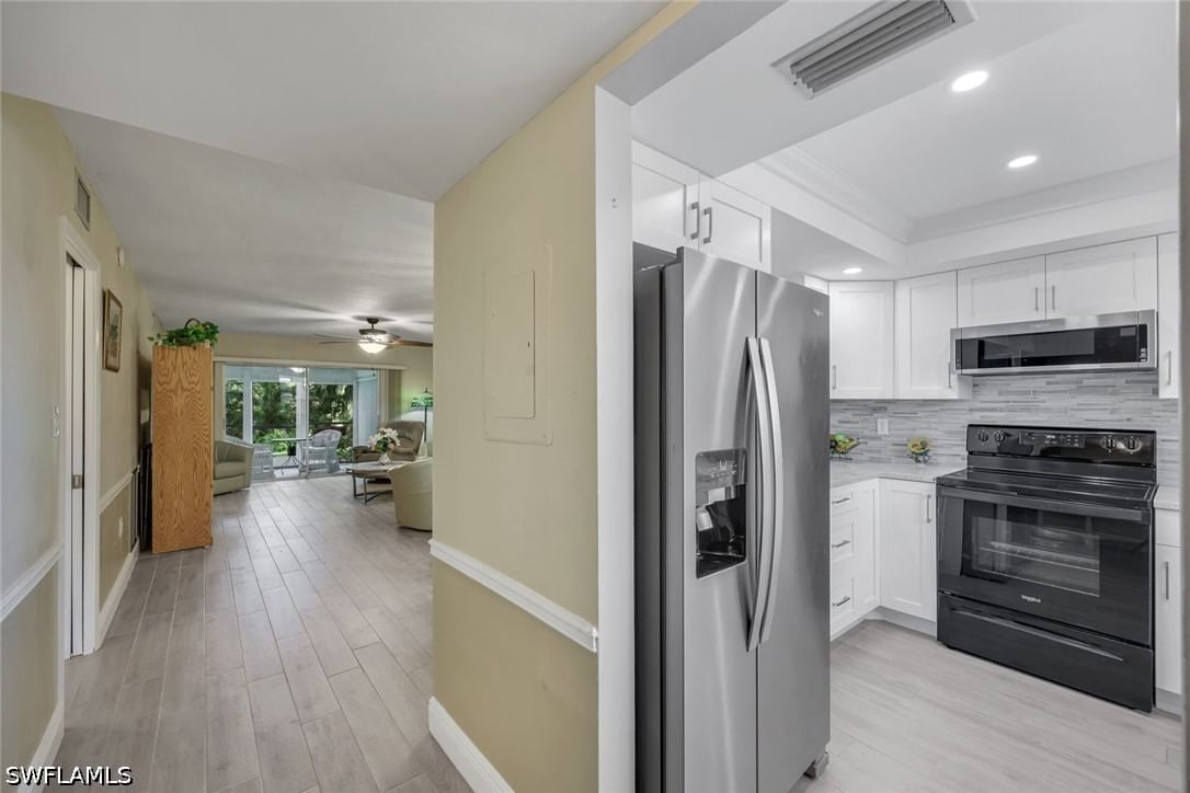 5419 RATTLESNAKE HAMM Road #105F, Naples, FL 34113 photo 5