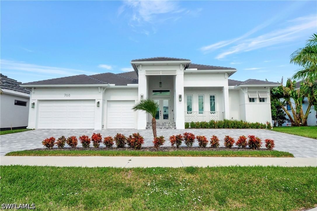 768 Amazon Court, Marco Island, FL 34145 photo 2