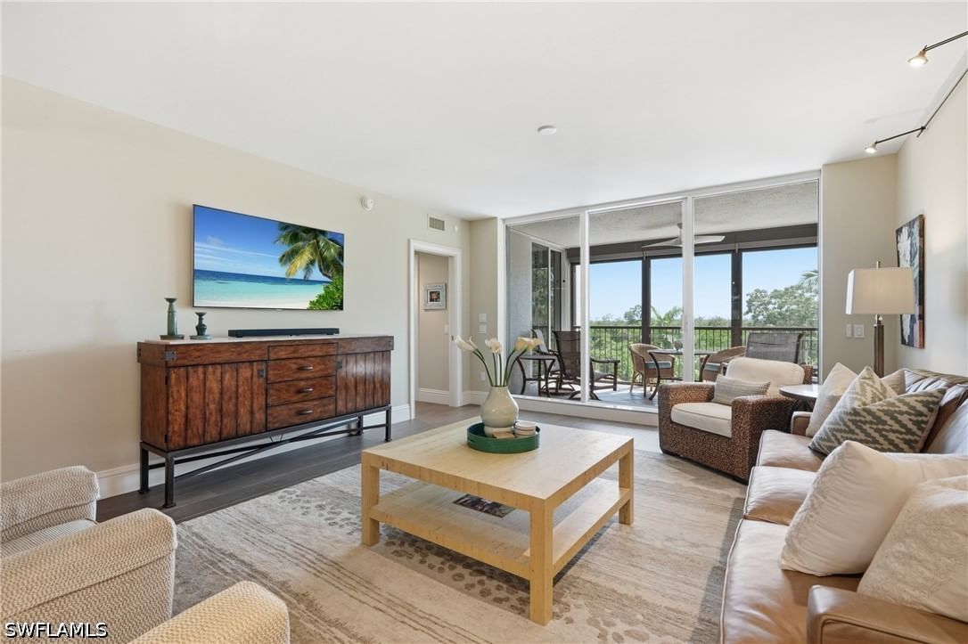 7225 Pelican Bay Boulevard #302, Naples, FL 34108 photo 5