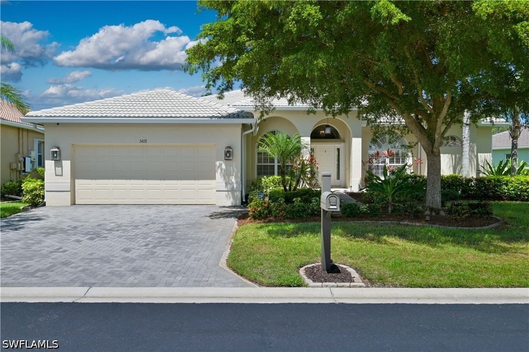 14111 Creek Court, Fort Myers, FL 33908 photo 2