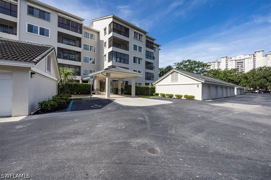 900 Arbor Lake Drive #9-307, Naples, FL 34110 photo 2