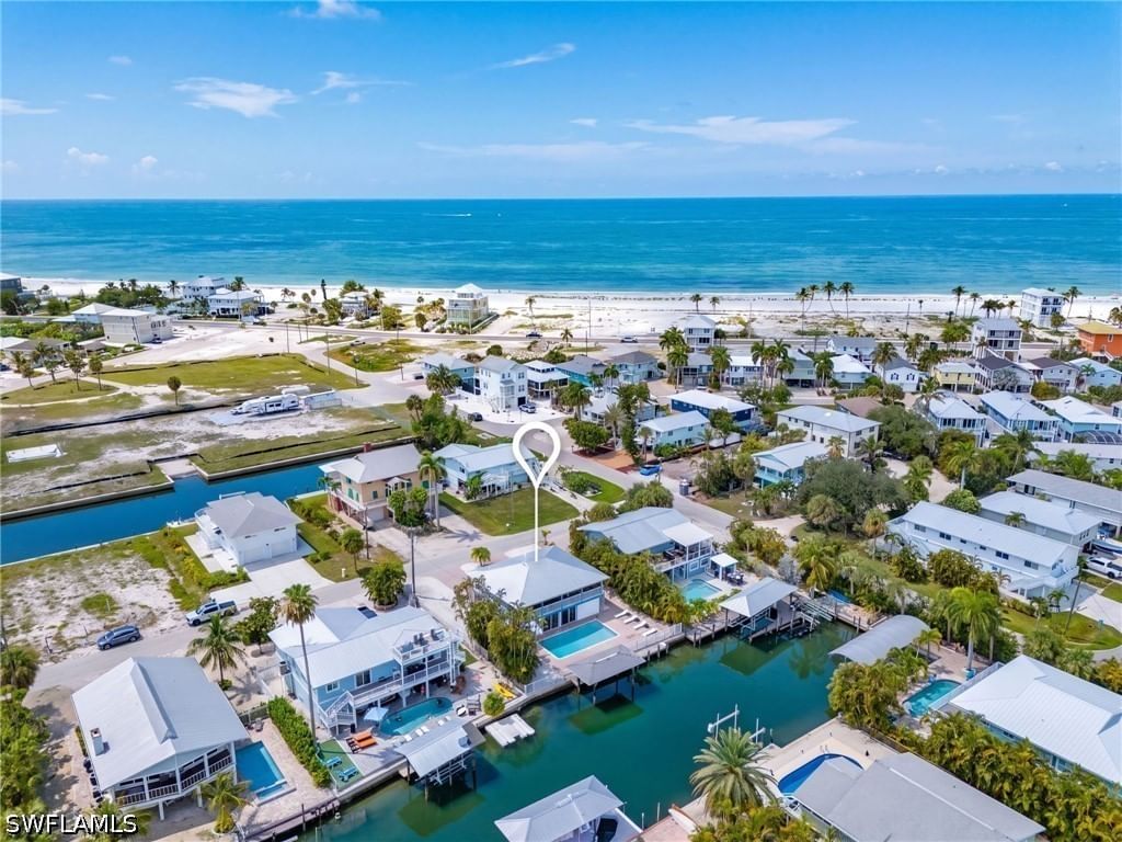 3 Pepita Street, Fort Myers Beach, FL 33931